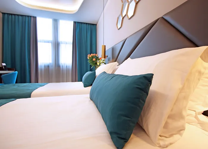 The Hive 4* Rome
