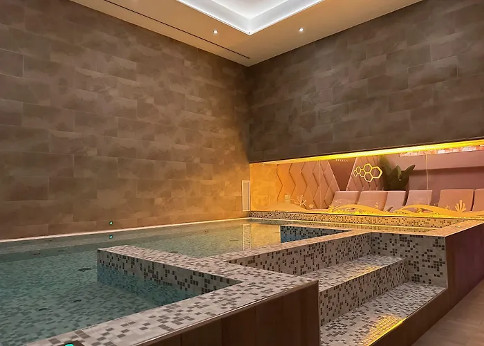 The Hive Otel 4*